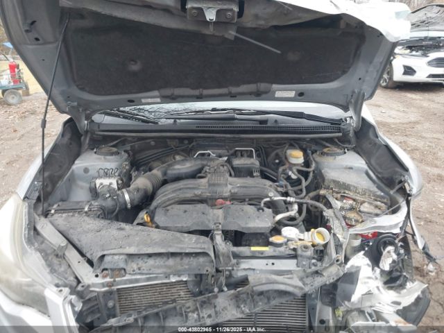 Subaru Crosstrek 2.0i Premium Image 10