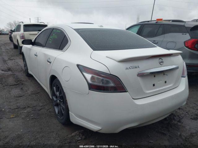 Nissan Maxima 3.5 Sv Image 4