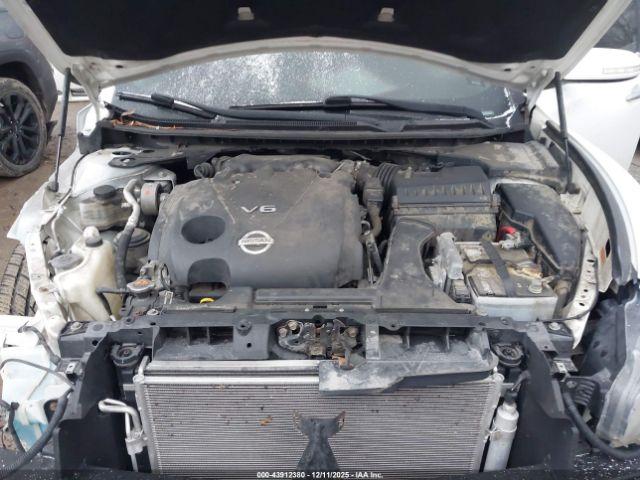 Nissan Maxima 3.5 Sv Image 10